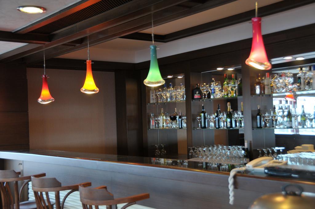 איסטמבול Rhiss Hotel Maltepe מראה חיצוני תמונה